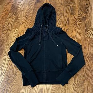 LULULEMON Cable knit scuba hoodie sz 6